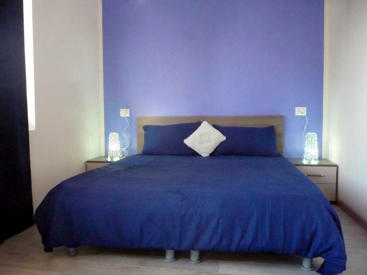 A.C. Le Pavoncelle Bed & Breakfast อัสเซมินิ ภายนอก รูปภาพ