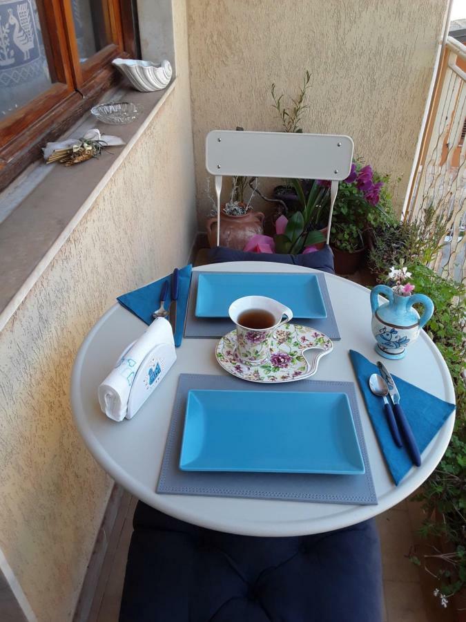 A.C. Le Pavoncelle Bed & Breakfast อัสเซมินิ ภายนอก รูปภาพ