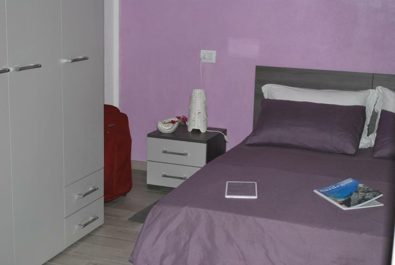 A.C. Le Pavoncelle Bed & Breakfast อัสเซมินิ ภายนอก รูปภาพ